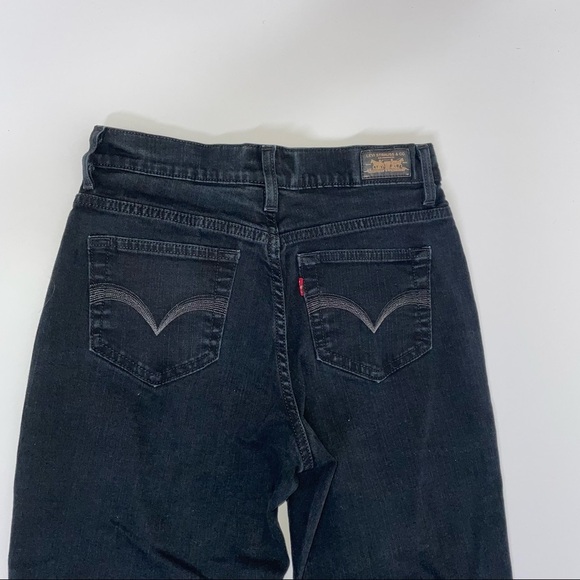 Levi’s Perfectly Slimming Straight 512 Bootcut Black Jeans Size 4 - Picture 7 of 8
